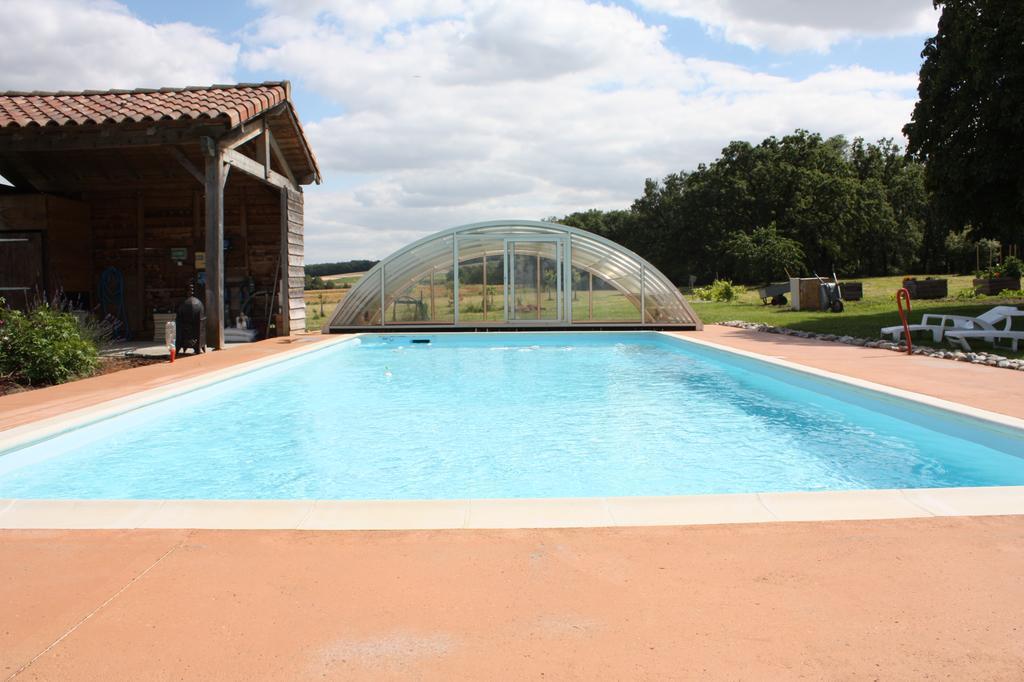 Domaine De Soulery Bed & Breakfast Beaupuy  ภายนอก รูปภาพ