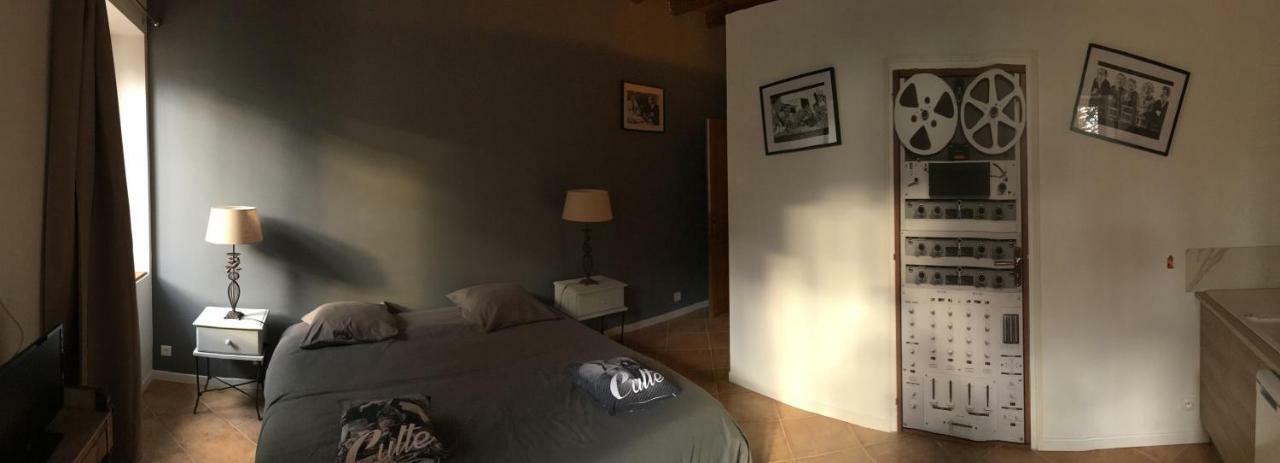 Domaine De Soulery Bed & Breakfast Beaupuy  ภายนอก รูปภาพ